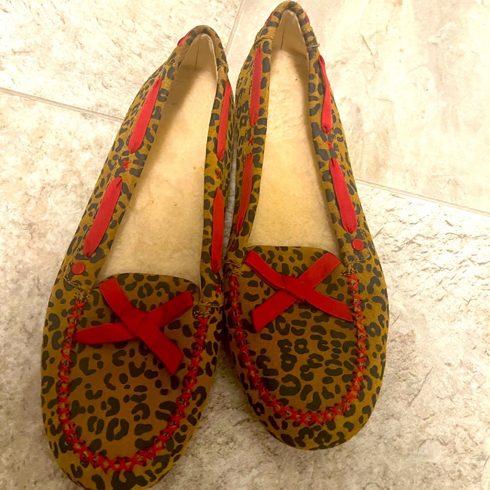 Ugg Animal print loafers. Worn once. From smoke free and animal free home